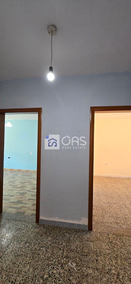 Shitet apartament 1+1+ Depo tek 21 Dhjetori. 2