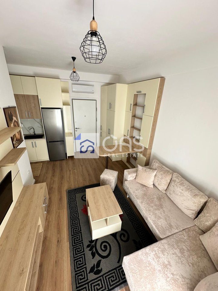 Jepet me qera apartament 1+1 ne Ali Dem
