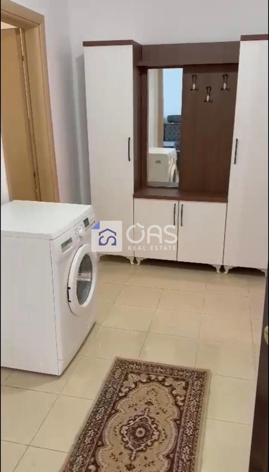 Jepet apartament me qera 1+1 ne QSUT 4
