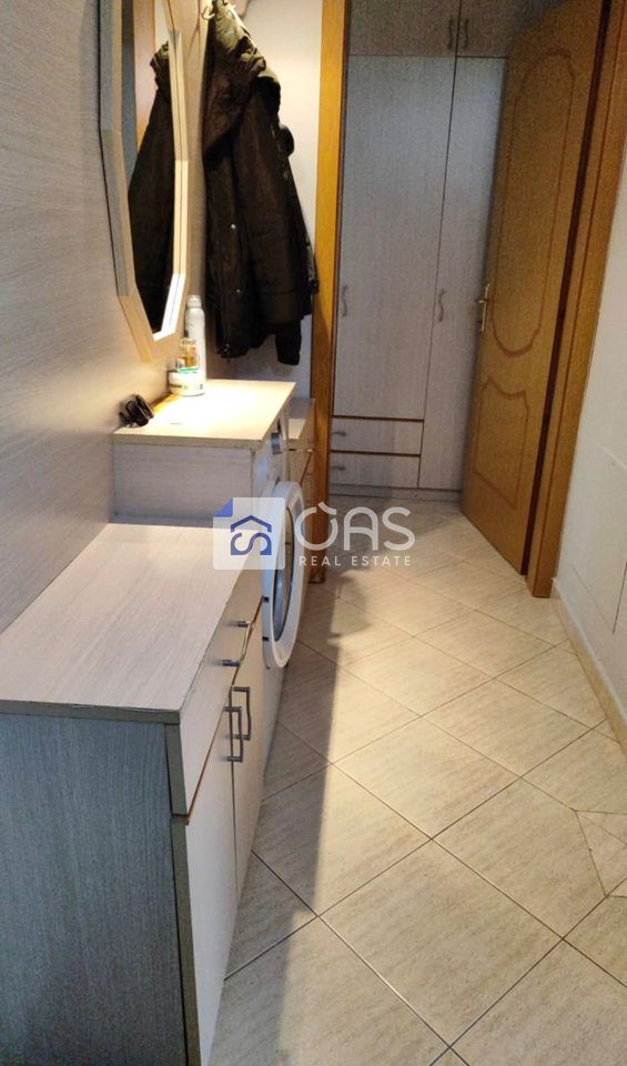 Jepet apartament me qera 1+1 te Selvia 45.000 leke 3