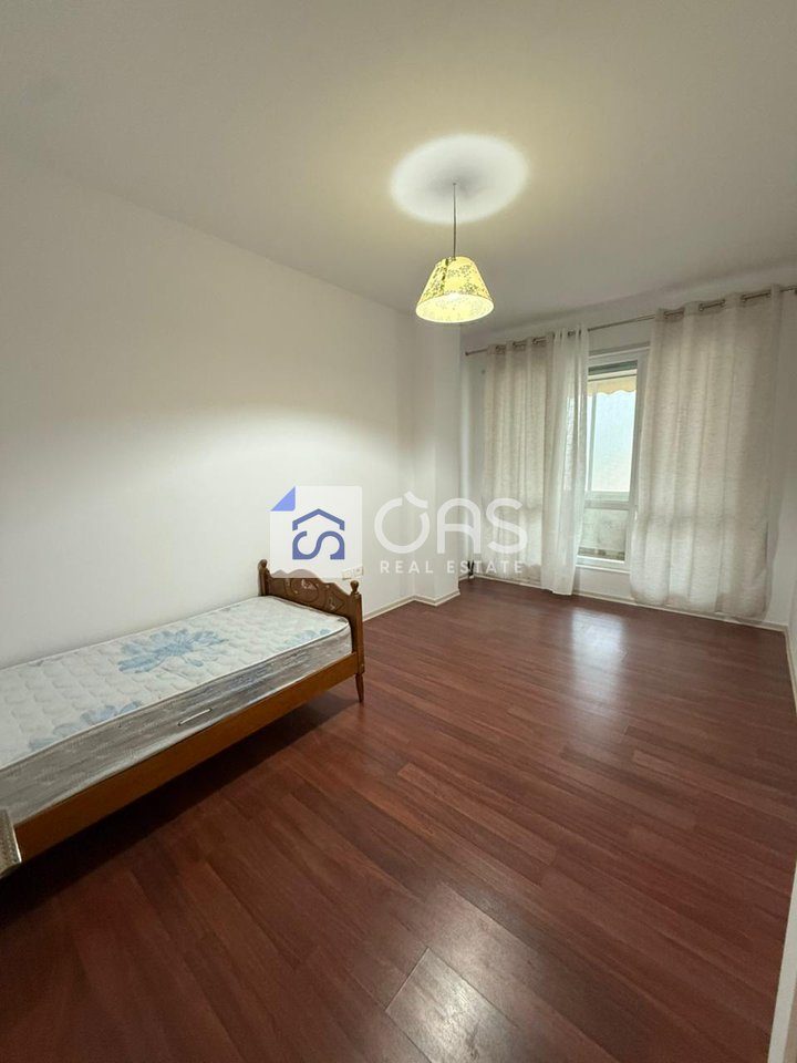 Jepet me qera apartament 2+1 tek Kodra Diellit 4
