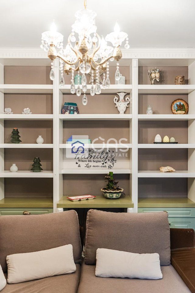 Jepet me Qera Apartament 2+1+2+3Ballkone Tek Liqeni i Thate 4