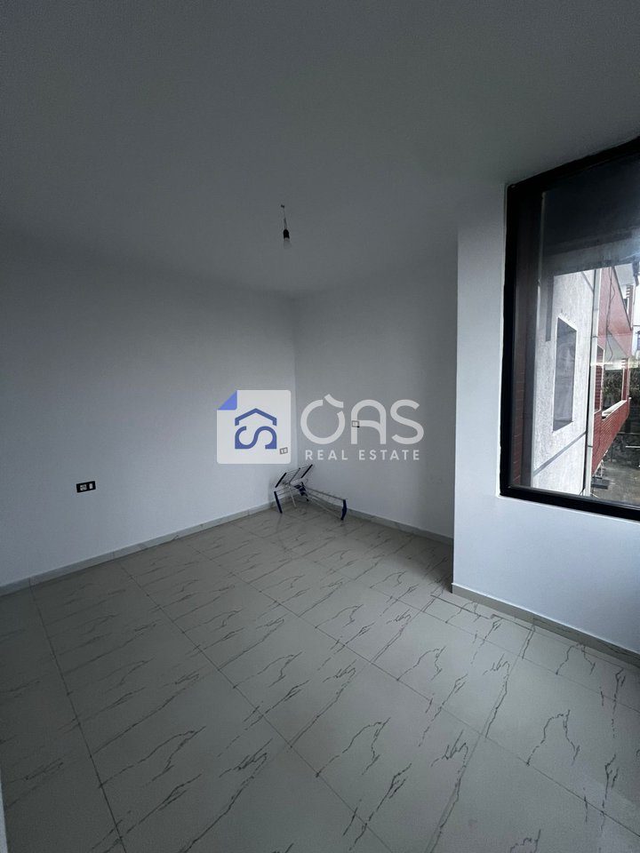 Jepet me qera apartament 1+1 ne Laprak. 2