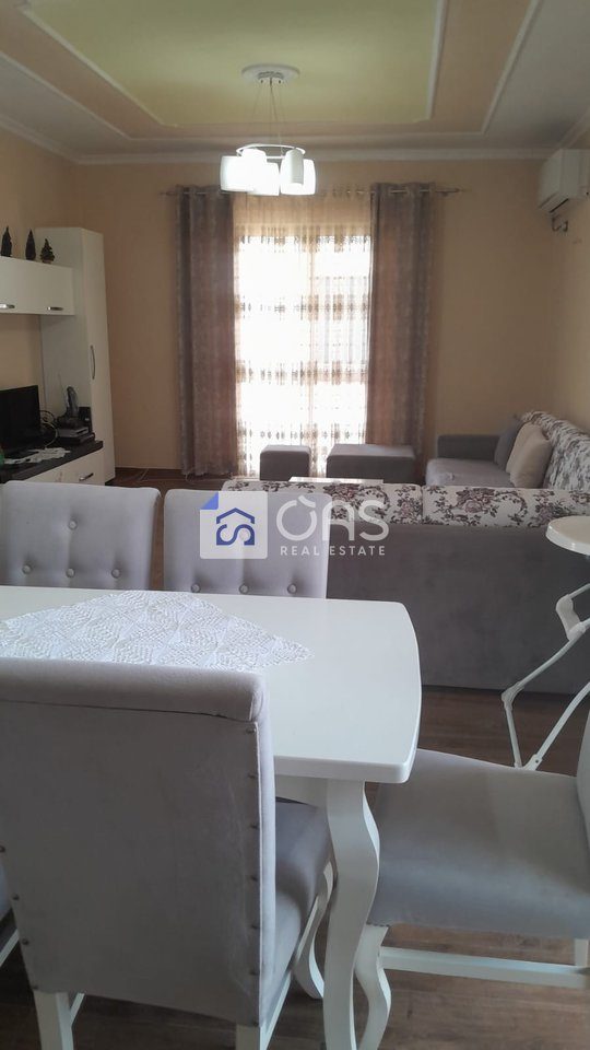 Jepet apartament me qera 2+1 te Kodra e Priftit 2