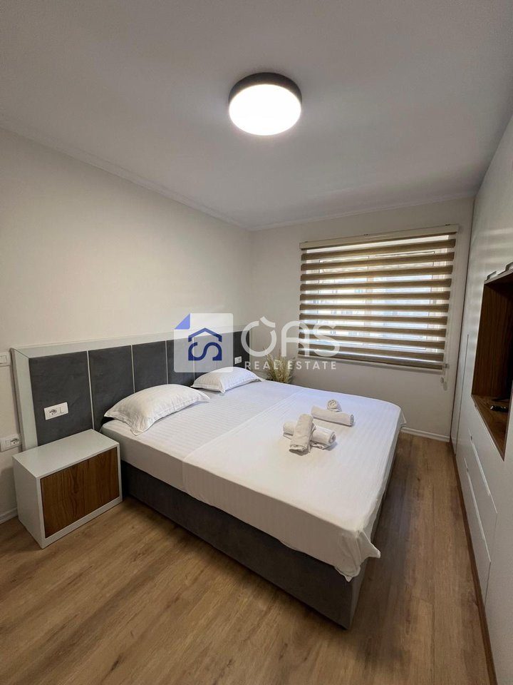 Jepet apartament me qera 2+1 Komuna Parisit