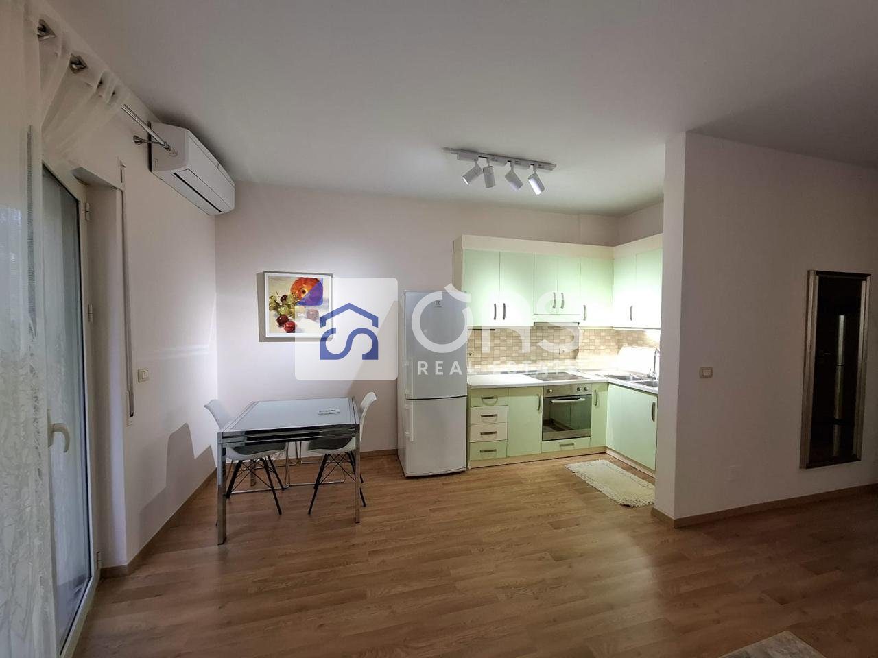 Jepet apartament me qera 2+1 Kopshti Zologjik 3