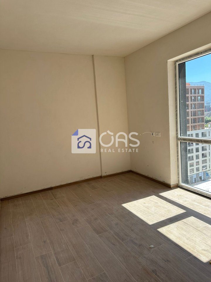 Shitet apartament 2+1+2 me post parkimik fusha aviacionit 4