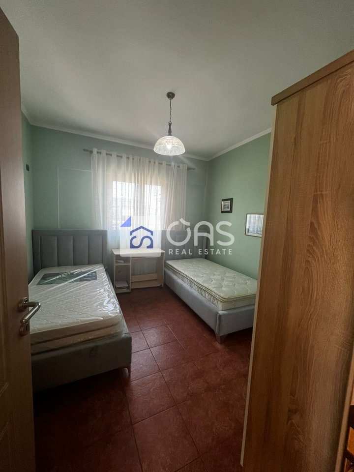 Apartament 2+1 Me Qira në Komunën e Parisit, Tiranë - 650€ | 105 m² 3