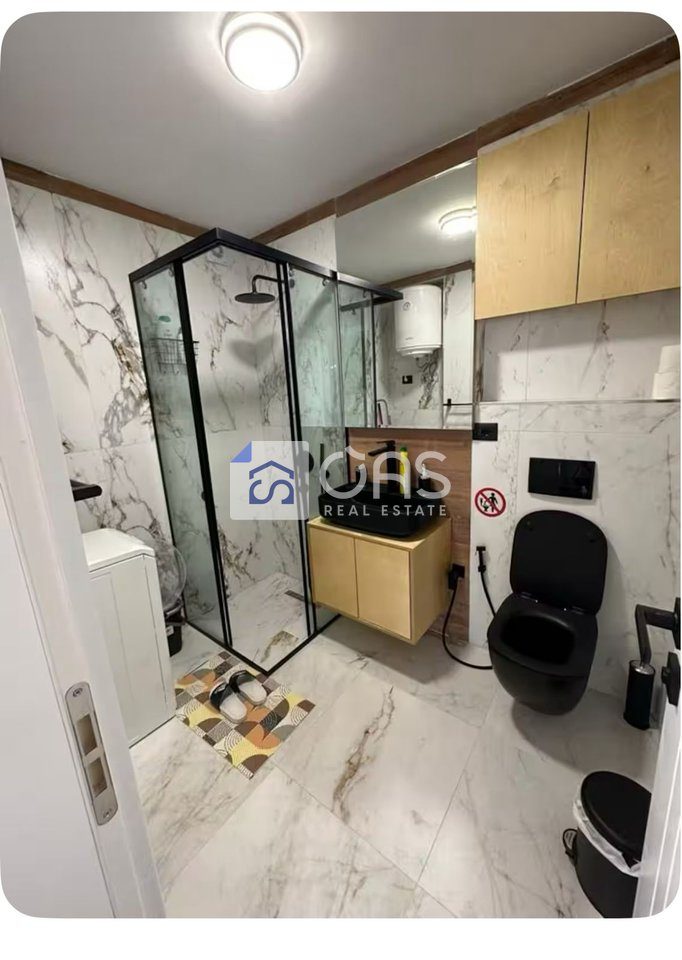 Jepet apartament me qera 1+1 tek Pazari i Ri 3
