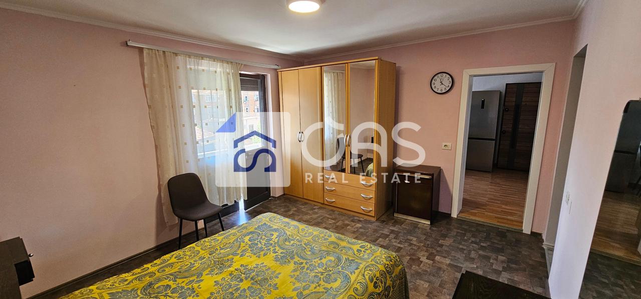 Jepet apartament me qera 1+1 Ne Brryl 4