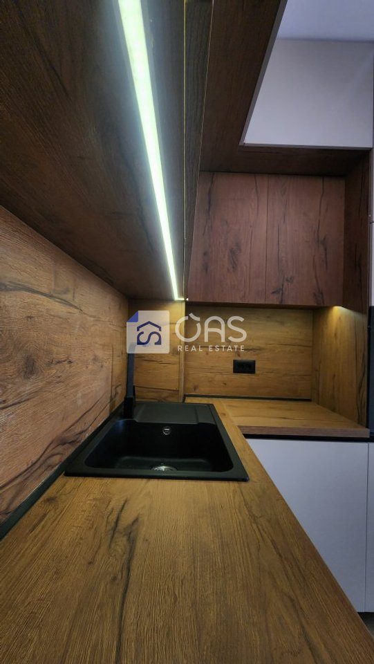 Jepet apartament 2+1me qera Te Univers City 2