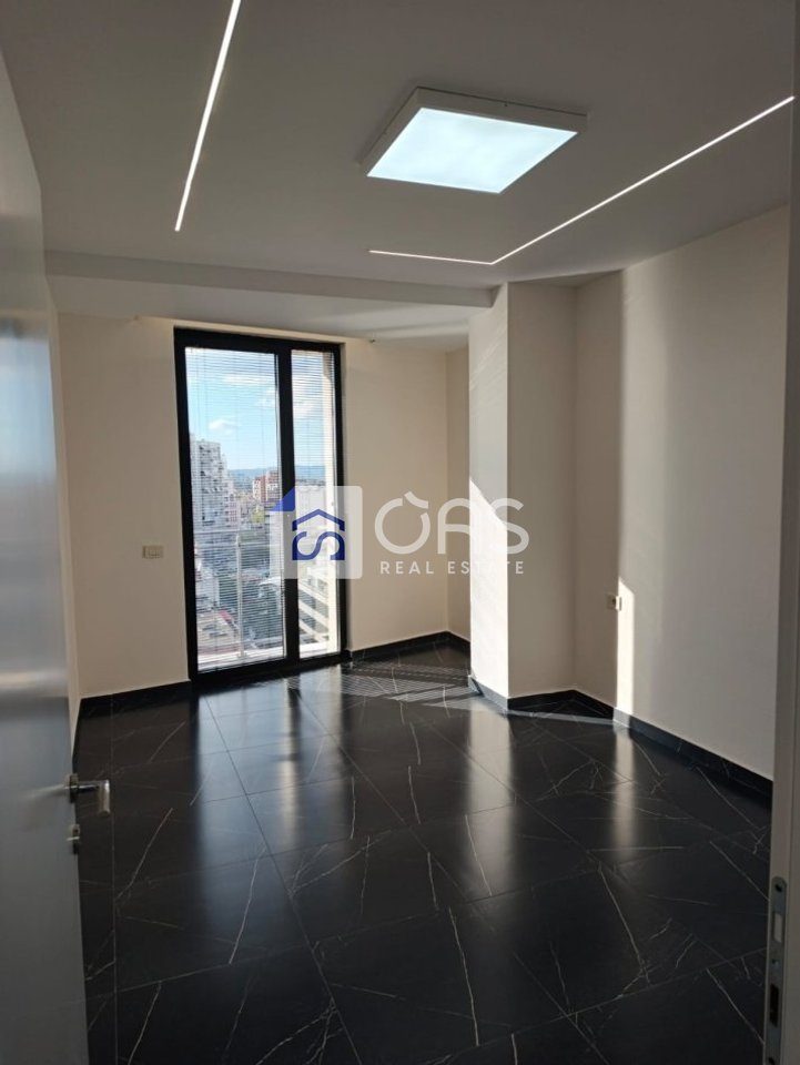Apartament 1+1 Me Qira në Mine Peza golden tower residence , Tiranë - 550€ | 75 m² 2