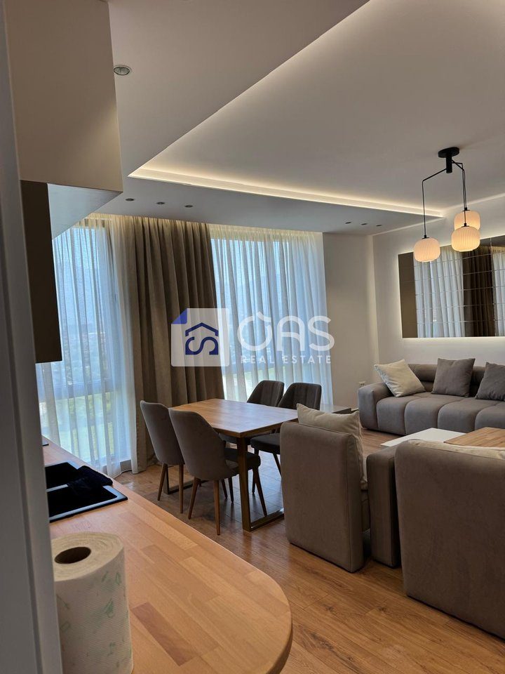 Jepet me qera apartament 1+1 tek Bulevardi i Ri 2