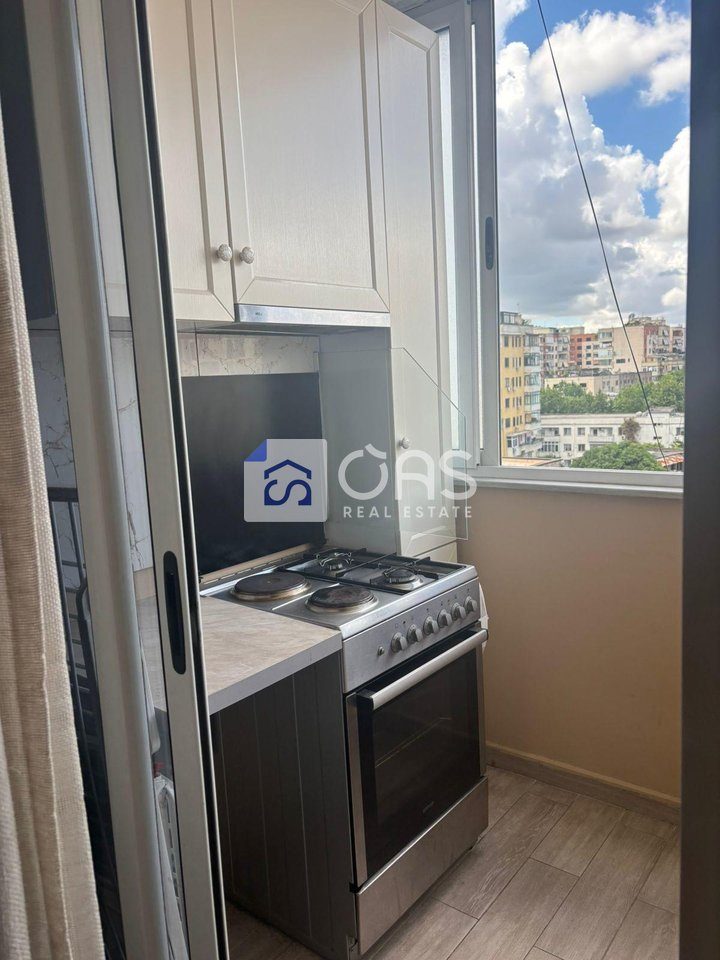 Jepet me qera apartament 1+1 ne Myslym Shyr 3