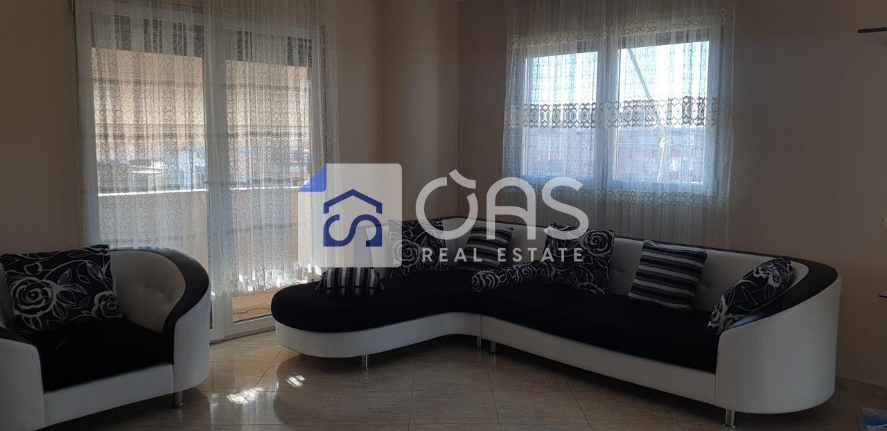 Jepet apartament me qera 1+1 Rruga Bradhyl 3