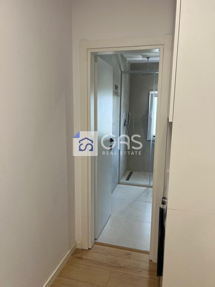 Apartament 2+1 Me Qira në Bulevardi i Ri, Tiranë – 950€ | 90 m² 4