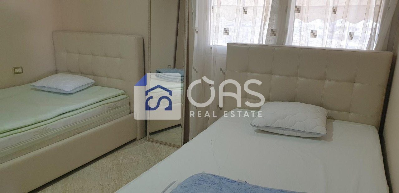 Jepet apartament me qera 1+1 Rruga Bradhyl 4