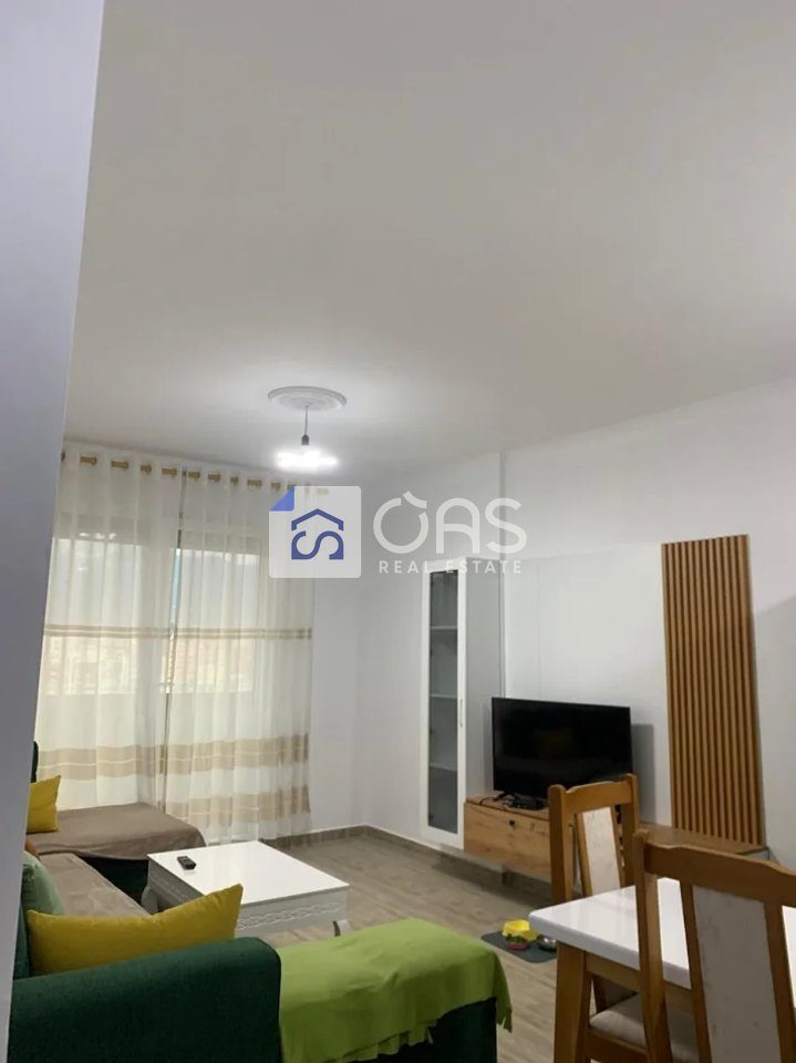 Jepet apartament me qera 1+1 Pallati Me Shigjeta 3