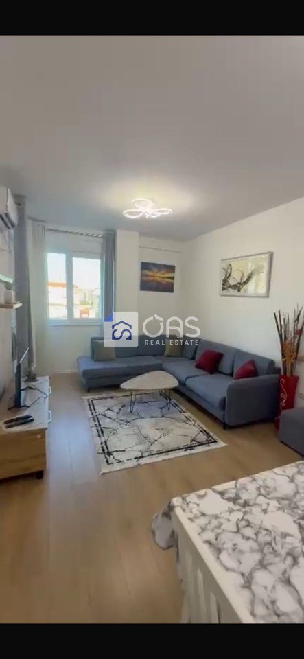 jepet me qira Apartament 1+1 yzberisht