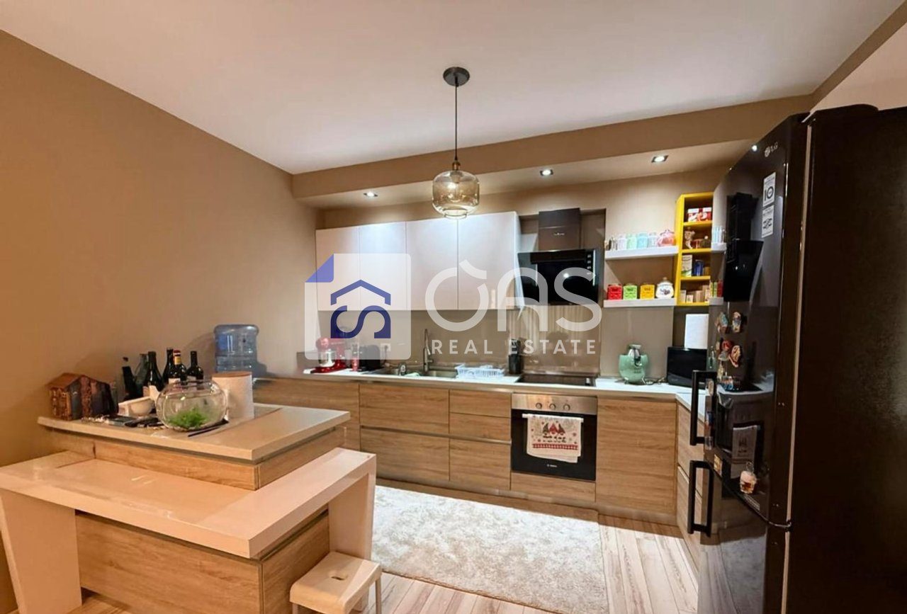 Shitet apartamente 2+1+2 tek Qyteti i Studenit 2