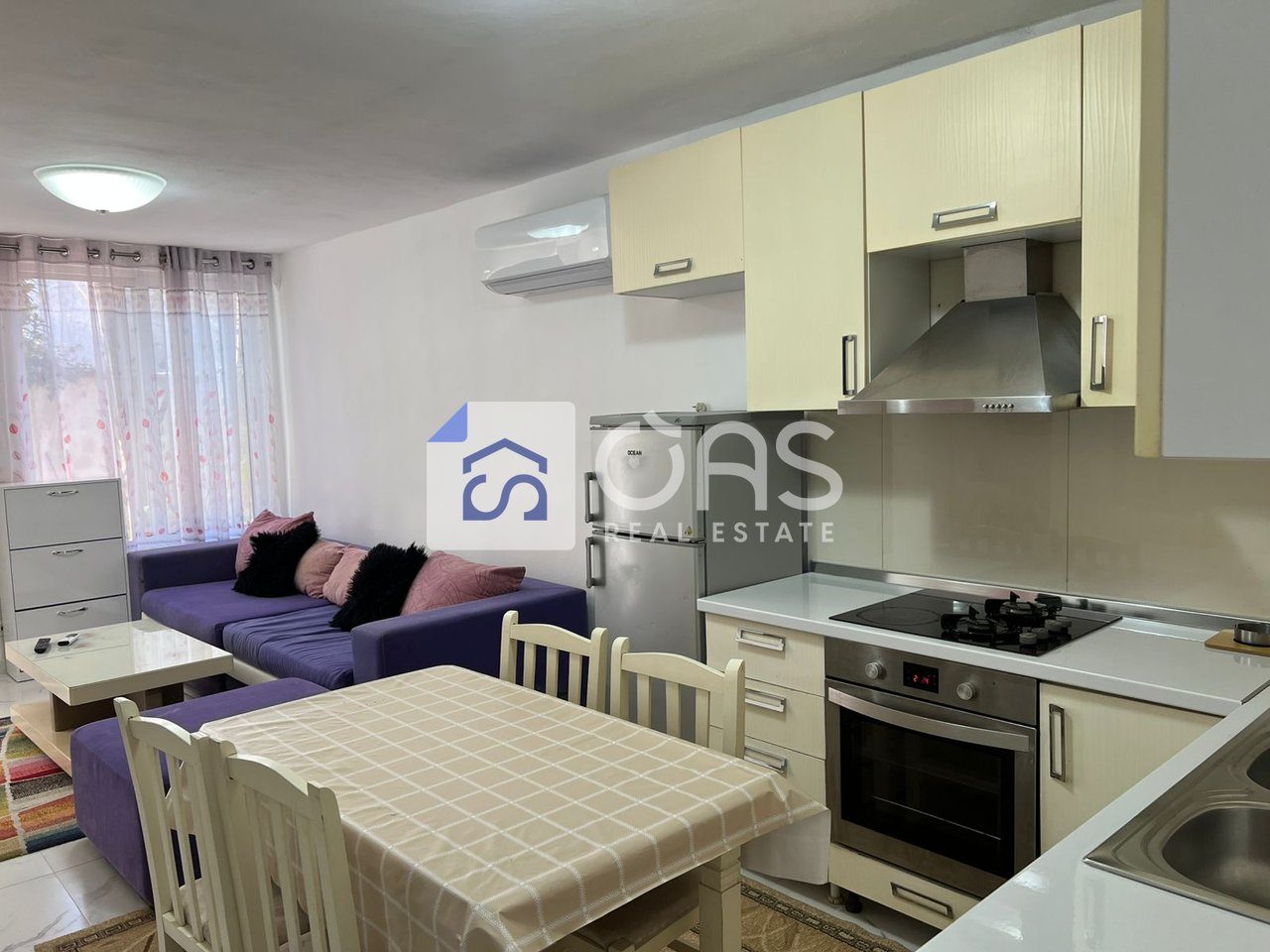 Jepet me qera apartament 2+1 tek 5 Maj 2