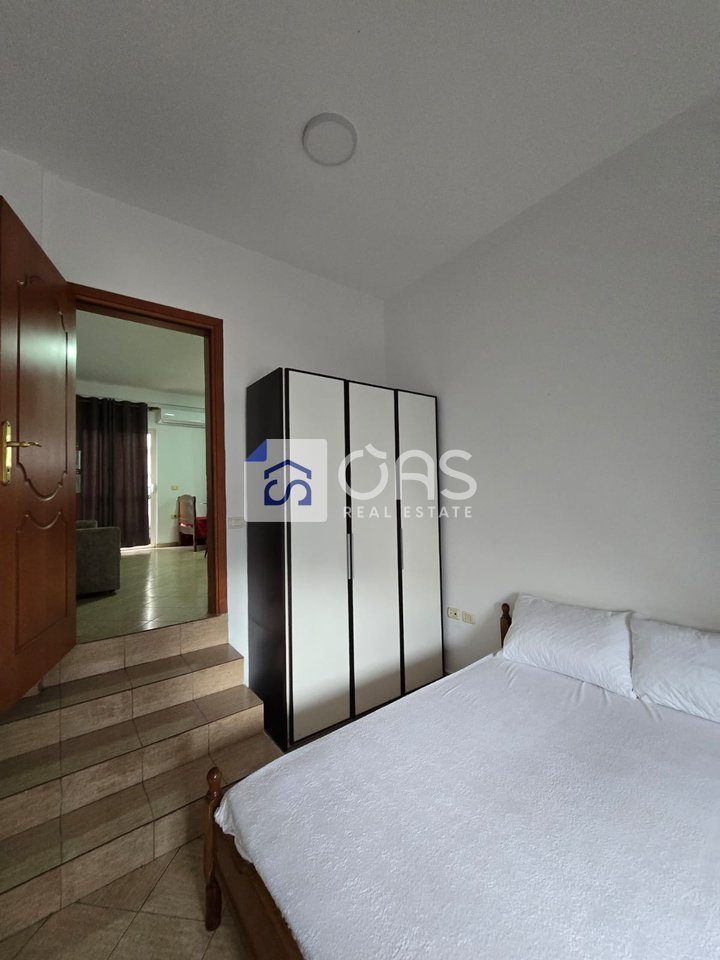 Jepet apartament me qera 1+1 Oxhaku 2
