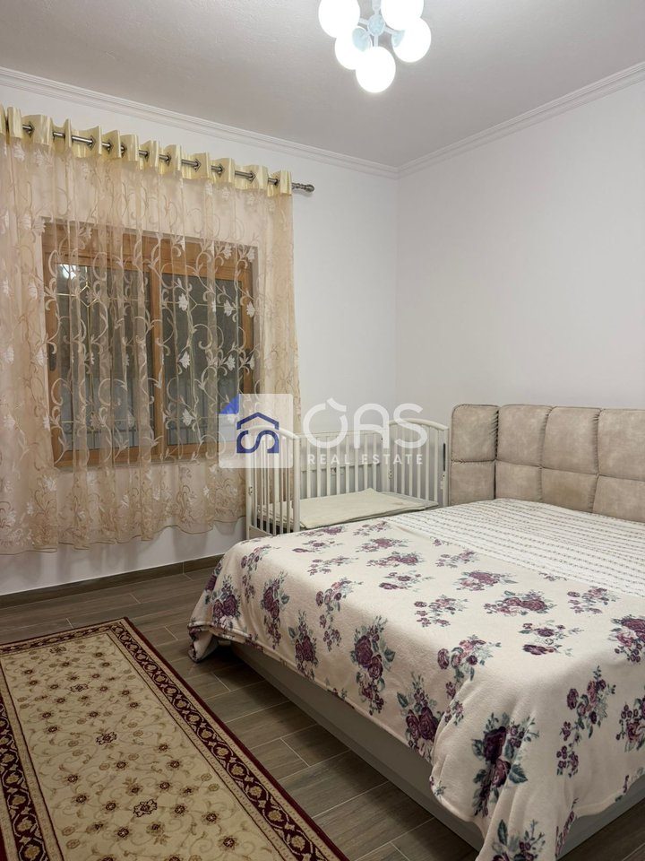 jepet me qera apartament 2+1+ post parkimi tek Siri Kodra 2