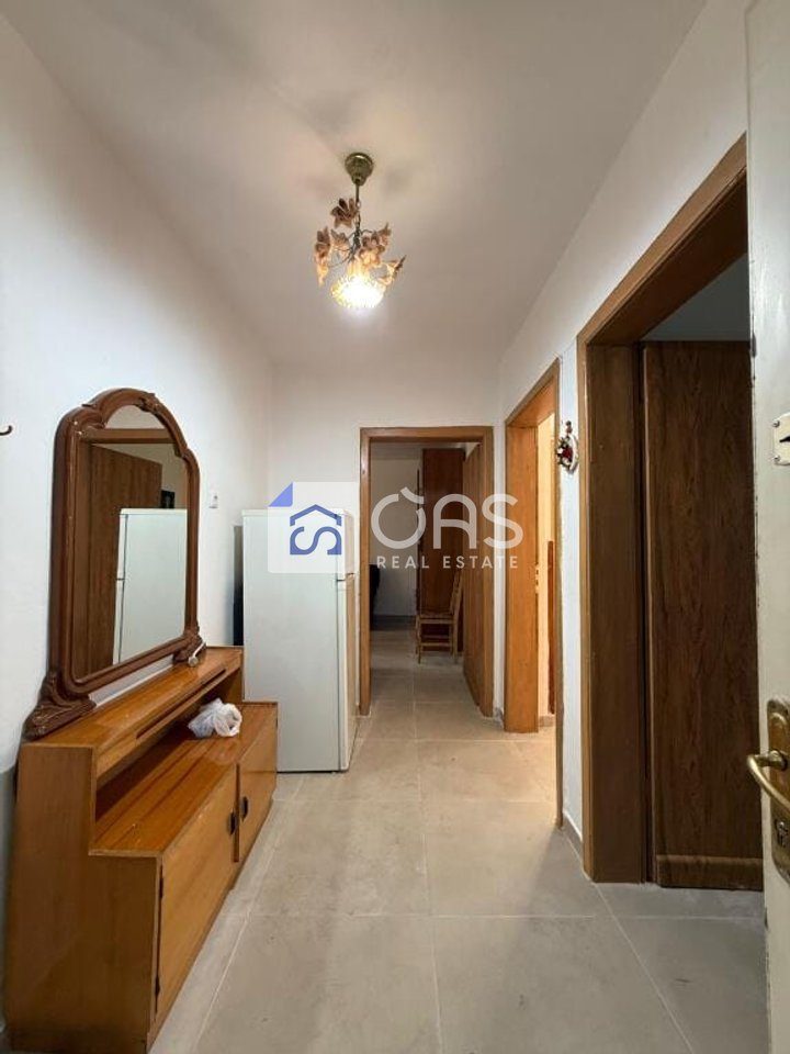 Jepet apartament me qera 2+1 te 21 Dhjetori 4