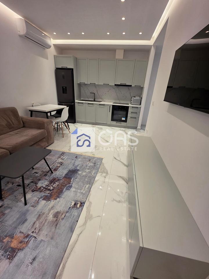 Jepet apartament me qera 1+1 Ne Laprak