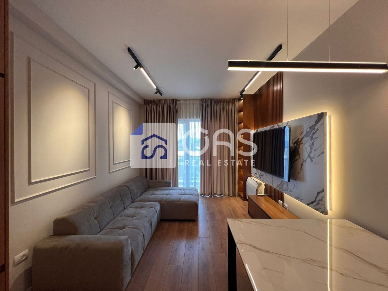 Shitet apartament 1+1 tek Rezidenca Henke 2