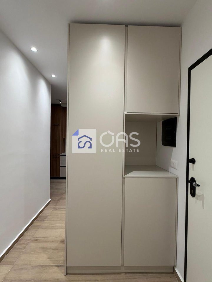 Jepet apartament me qera 1+1 ne zog te zi 4