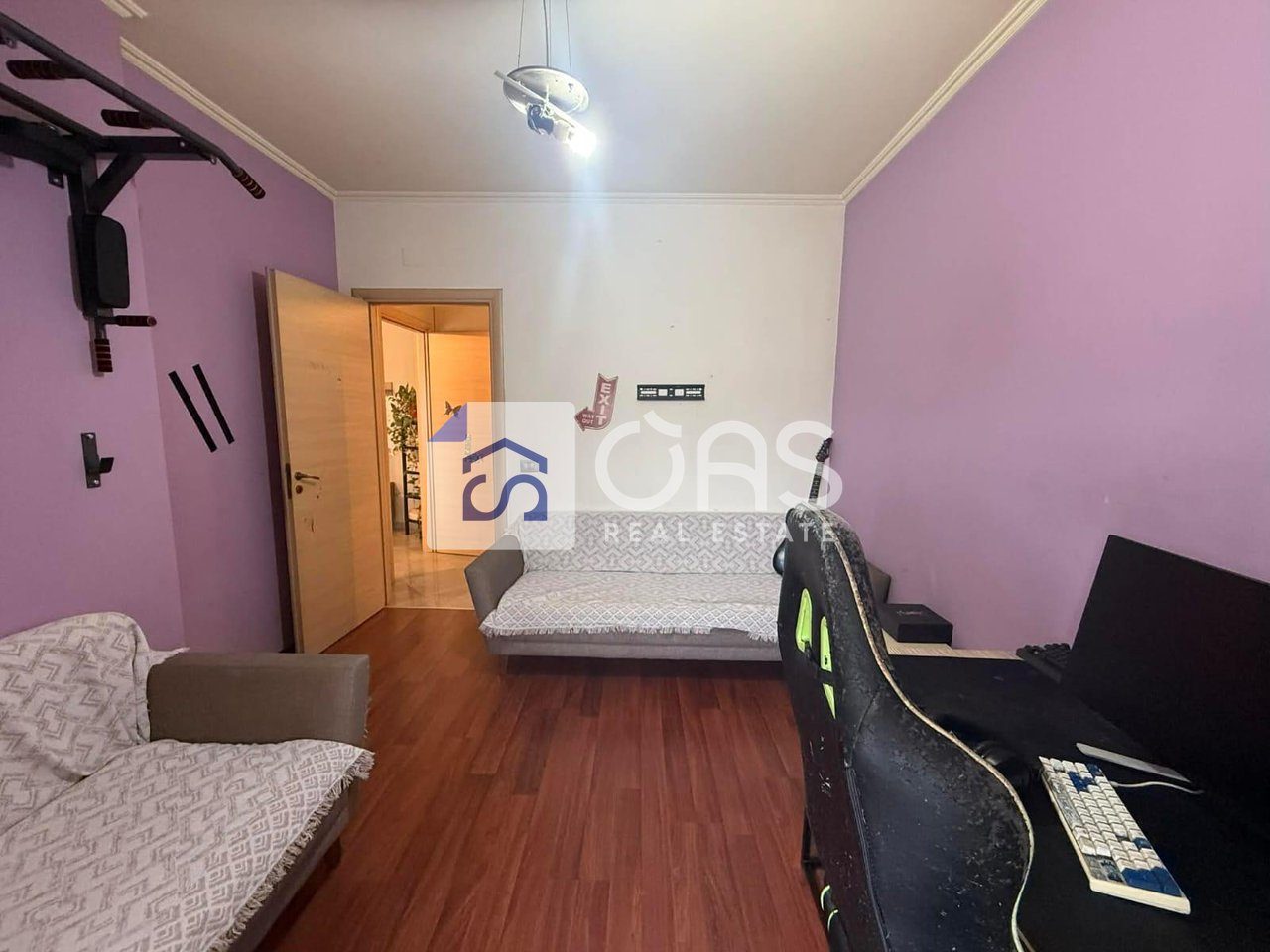 Shitet apartament 2+1+2 tek Kinostudio 4