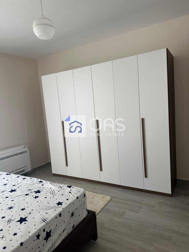 Jepet me qera apartament 1+1 tek 5 Maj