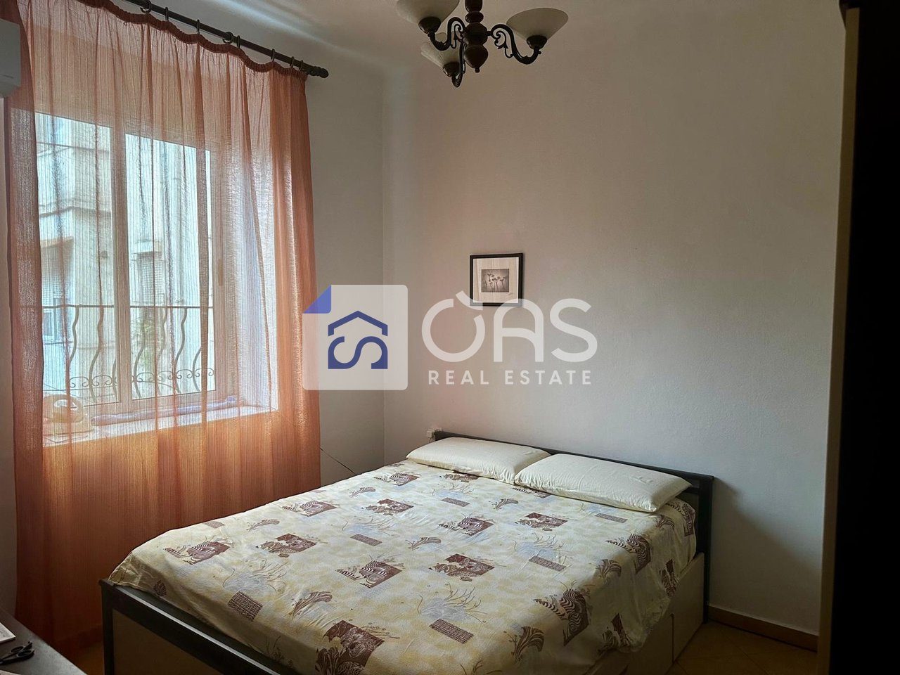 Shitet apartament 1+1 tek Rruga e Durresit 3