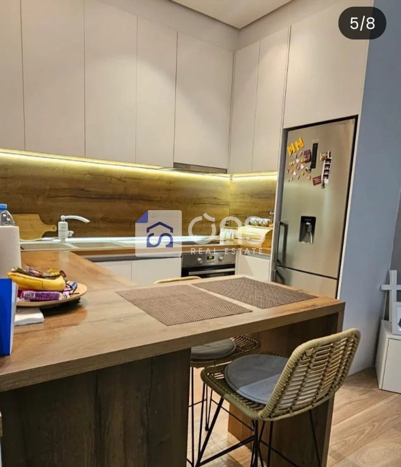 Jepet me qera apartament 1+1 Liqeni Thate 4