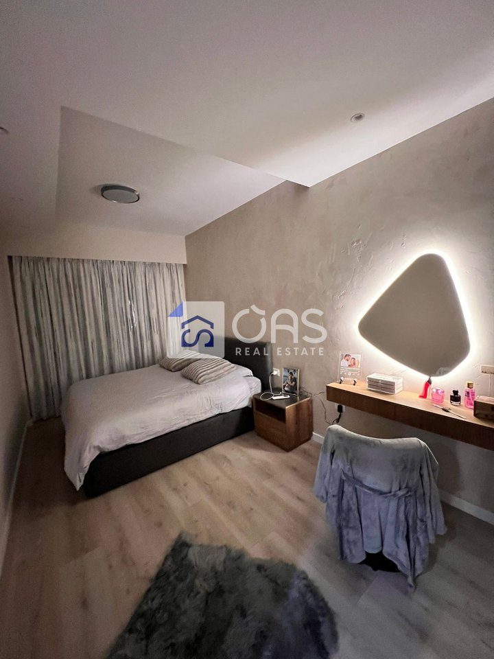 Jepet apartament me qera 2+1+2+garazhd tek 21 Kompleksi Kontakt 3