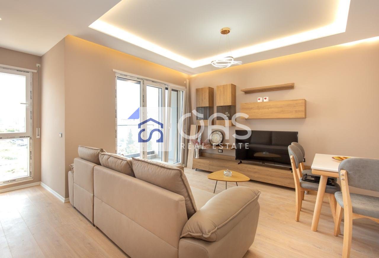 Jepet me Qera Apartament 1+1 Tek Bulevardi i Ri 3