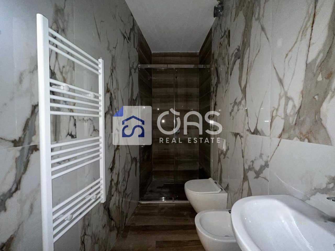 Jepet me qera apartament 1+1 pran Teg ( Rose Garden Residenc) 2