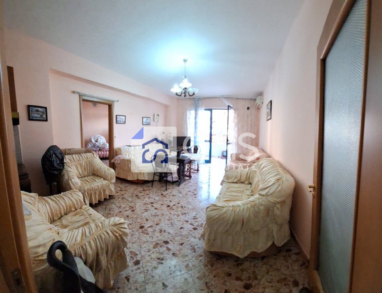 Apartament 1+1 Për Shitje në Rruga e Elbasanit, Tiranë - 135,000€ | 66 m²