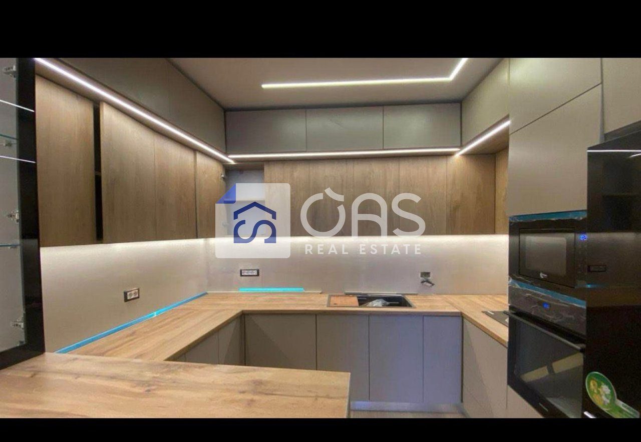 Shitet apartament 2+1+2 TE Rruga e Dibres 24.500.000 euro 3