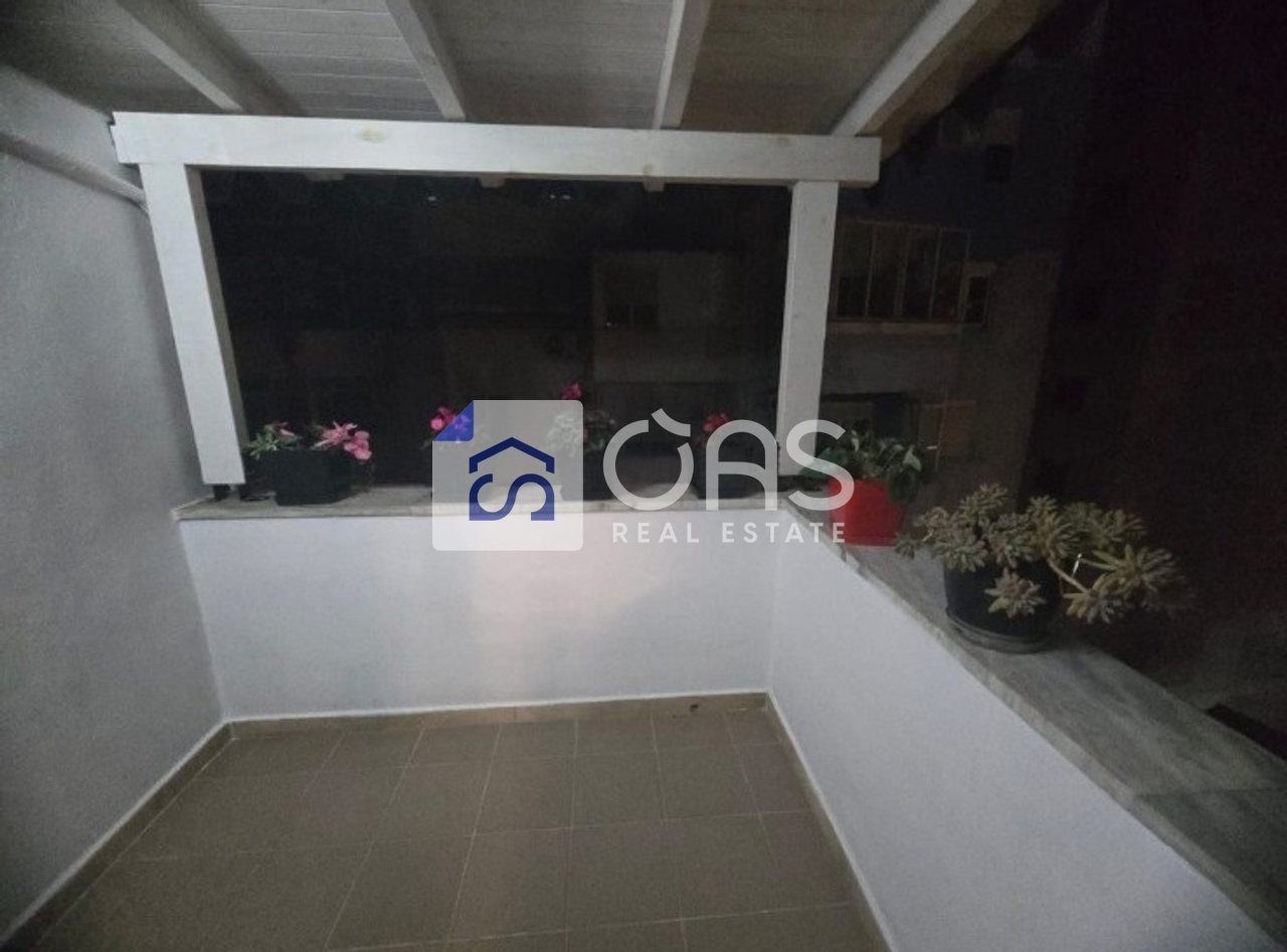 Jepet me qera apartament 1+1 Rruga Barrikadave 4