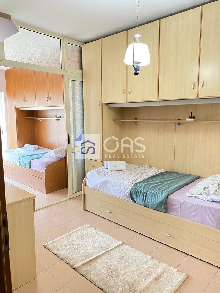 jepet me qira duplex 3+1+2 rruga elbasanit (ambasada amerikane) 4