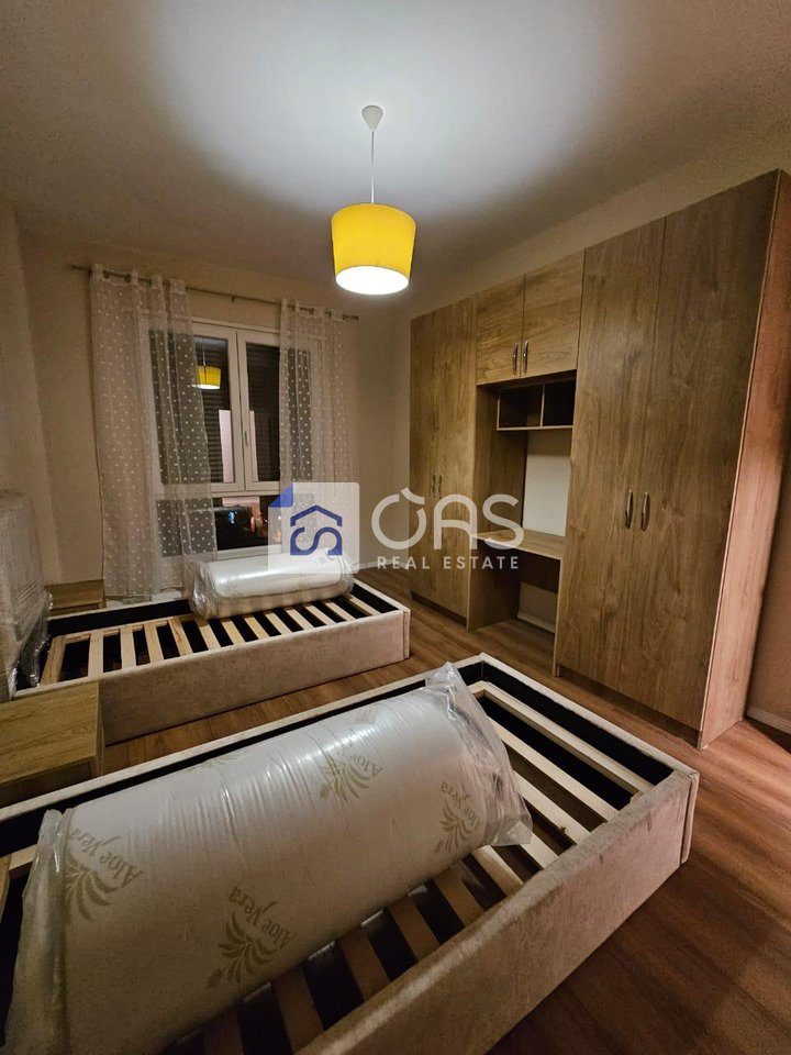Jepet apartament me qera 2+1+2 ne 5 Maji 4