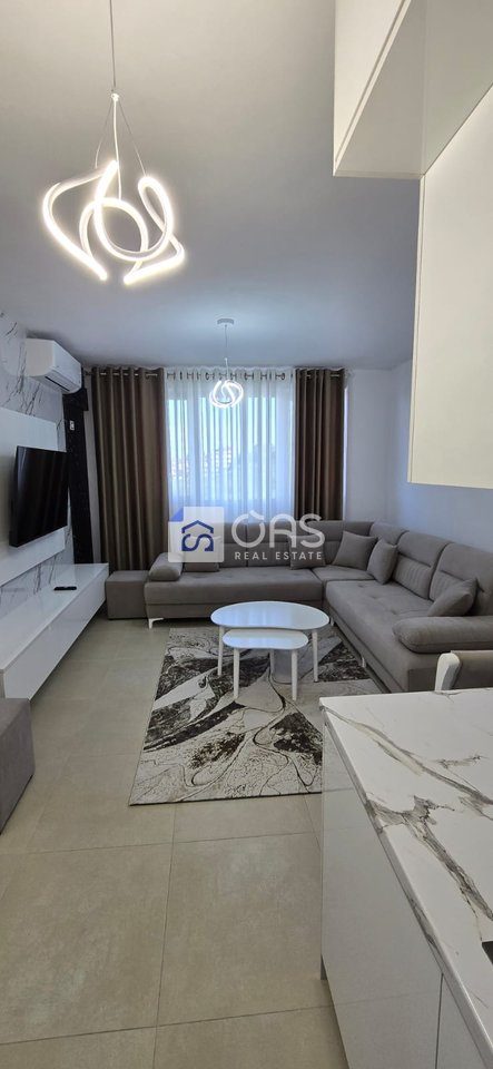 Jepet me qera apartament 1+1 Ne Shkoze 2