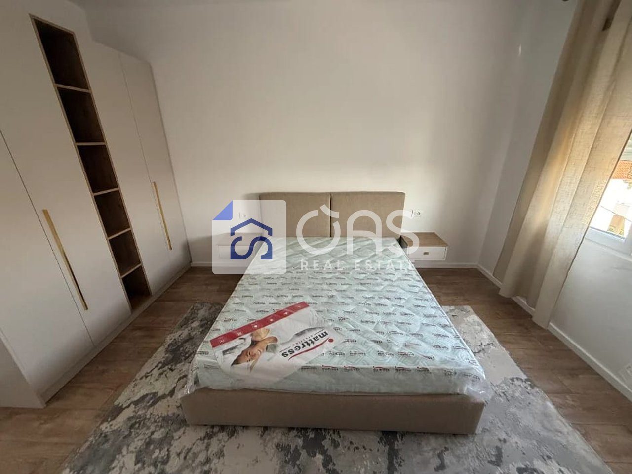 Jepet me qera apartament 1+1 Ne Kamez 4