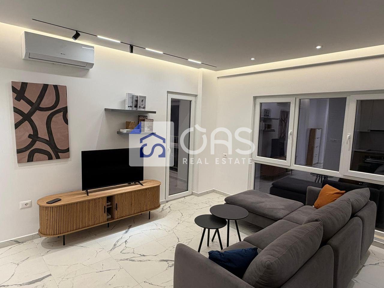 Jepet apartament me qera 1+1 ne zog te zi