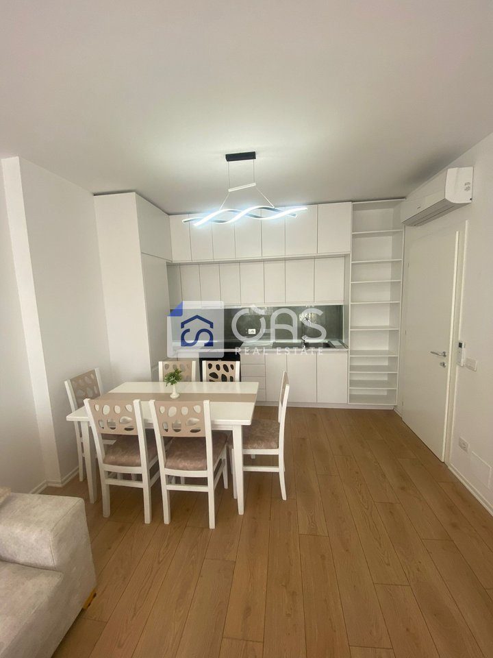 Jepet me qera apartament 1+1 tek 5 Maji. 2