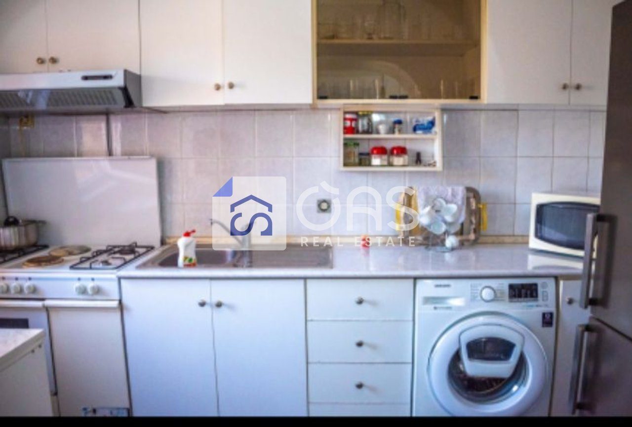 Jepet apartament me qera 2+1 ne Pazari i Ri 2
