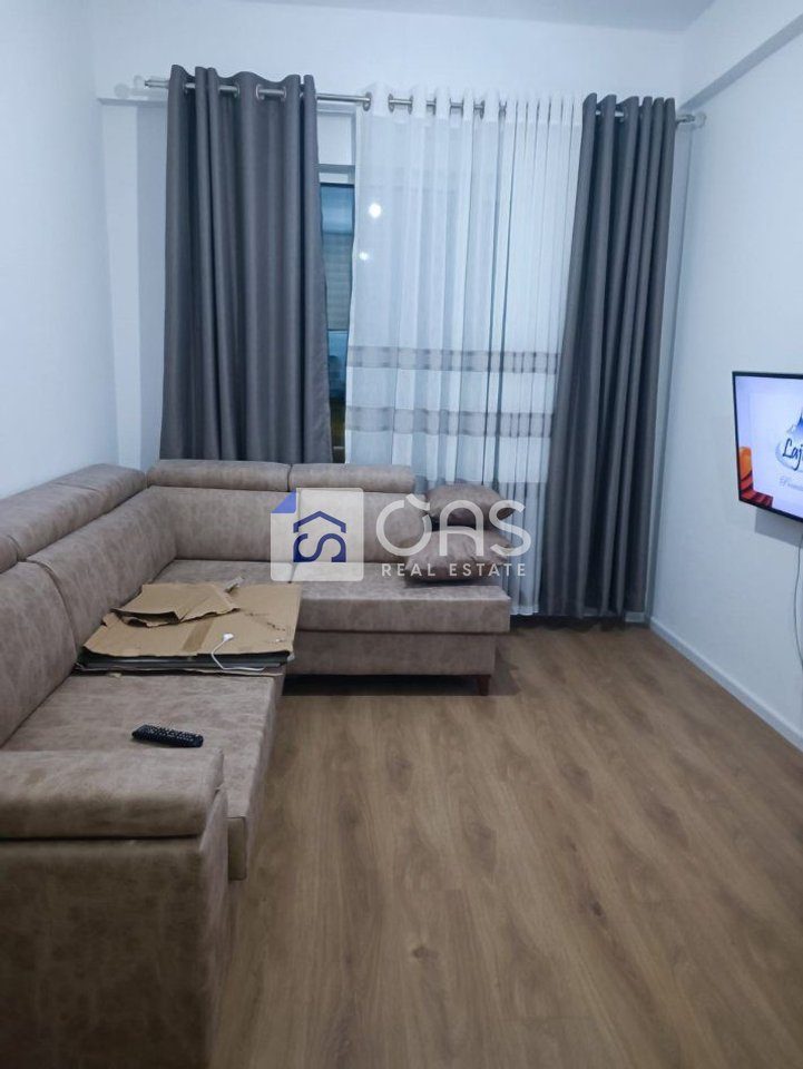 Jepet me qera apartament 1+1 Ne Fresk 3