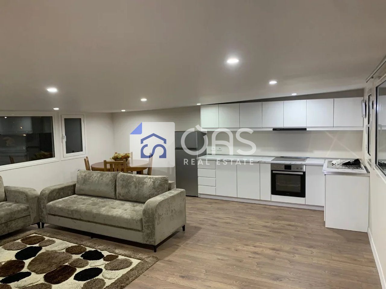Jepet apartament me qera 1+1 Te Siri Kodra 2